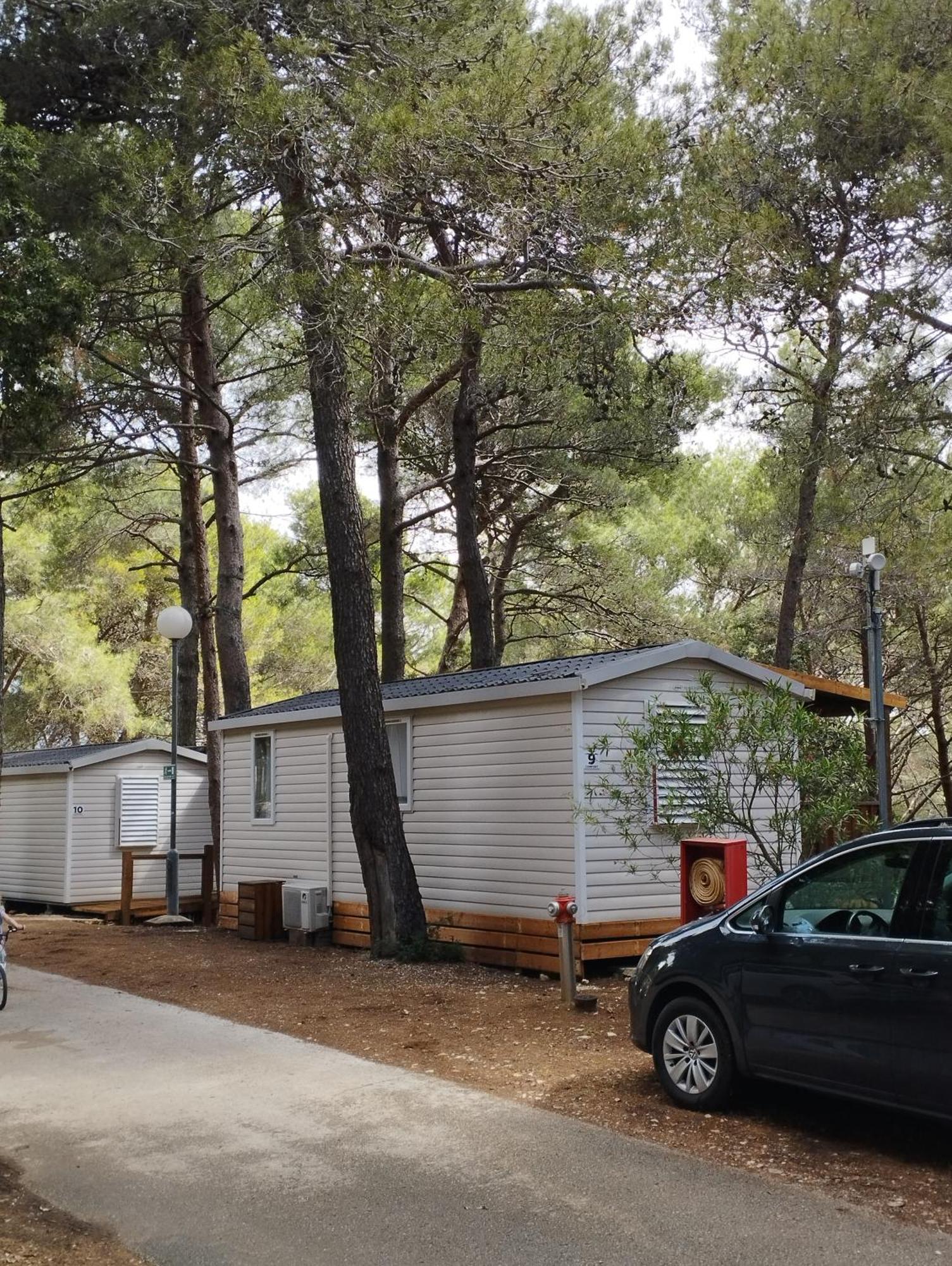 Mobile Homes Pine Sea * Banjole